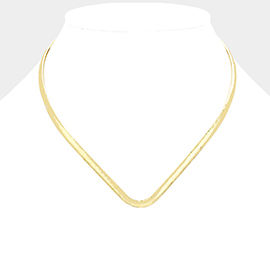 Hammered metal open choker necklace