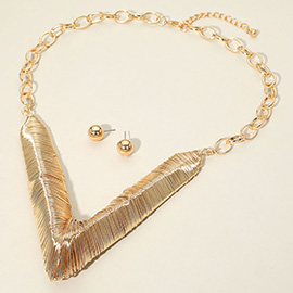 Bold Metal Wire Wrapped Chevron Pendant Statement Necklace