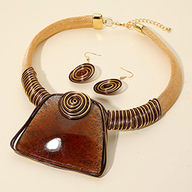 Bold Resin Geometric Pendant Accent Statement Necklace