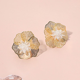 Crystal Centered Elegant Cutout Flower Stud Earrings