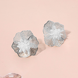 Crystal Centered Elegant Cutout Flower Stud Earrings