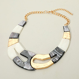 Bold Resin Metal Mixed Abstract Link Statement Necklace