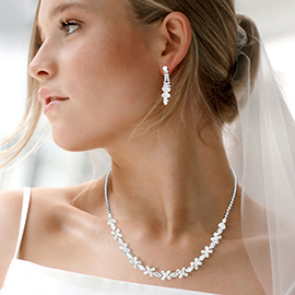 Flower CZ Stone Cluster Link Rhinestone Paved Necklace