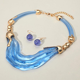 Abstract Resin Plate Accent Statement Necklace