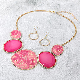 Floral Embossed Geometric Enamel Plate Link Statement Necklace